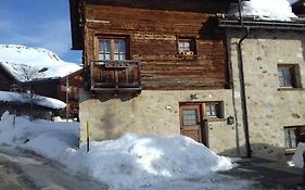 Love Chalet